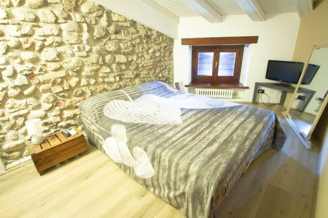 Bed and Breakfast Prigioni House à Peschiera del Garda Extérieur photo